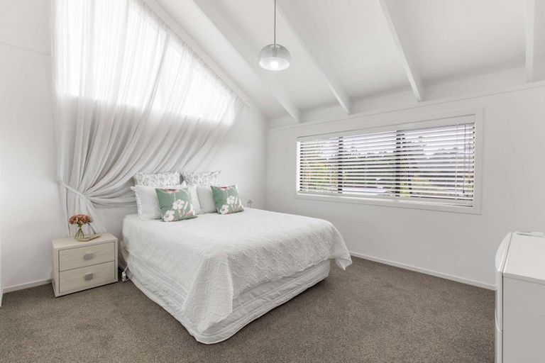 Photo of property in 117 Paremoremo Road, Lucas Heights, Auckland, 0632