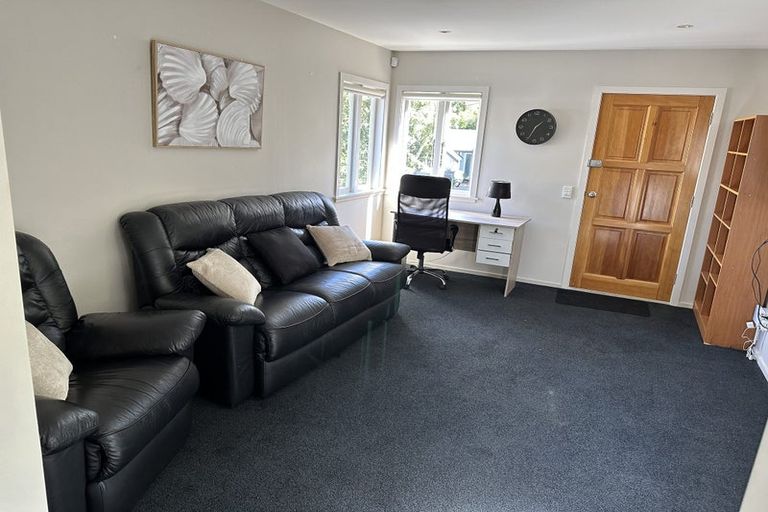 Photo of property in 18 Lower Watt Street, Wadestown, Wellington, 6012
