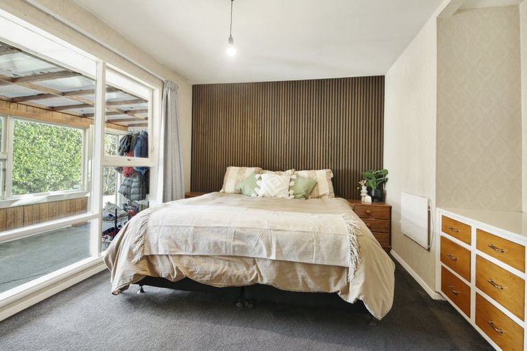 Photo of property in 24 Woodend Road, Woodend, 7610