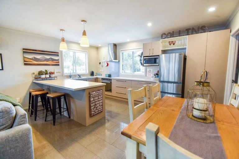 Photo of property in 19 Simons Street, Twizel, 7901