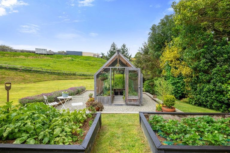Photo of property in 224a Junction Road, Mangorei, New Plymouth, 4371