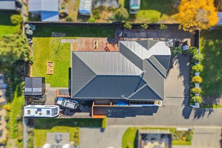 Photo of property in 6b Pemberton Drive, Darfield, 7510