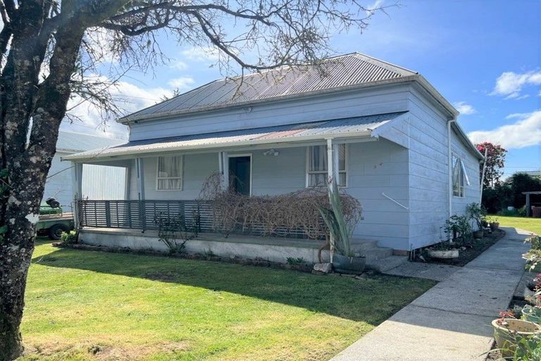 Photo of property in 14 Edwyn Street, Blackball, 7804