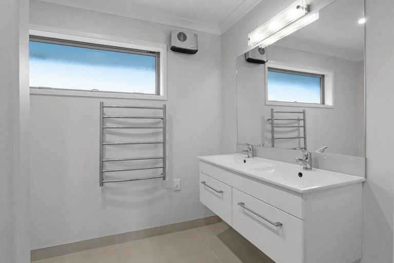 Photo of property in 13 Lilian Street, Kaiapoi, 7630