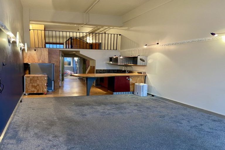 Photo of property in Qba Apartments, 1p/51 Webb Street, Mount Cook, Wellington, 6011