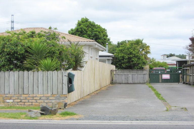 Photo of property in 1/85 Manuroa Road, Takanini, 2112