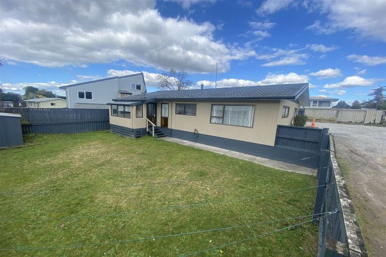 Photo of property in 244 Sunset Road, Sunnybrook, Rotorua, 3015