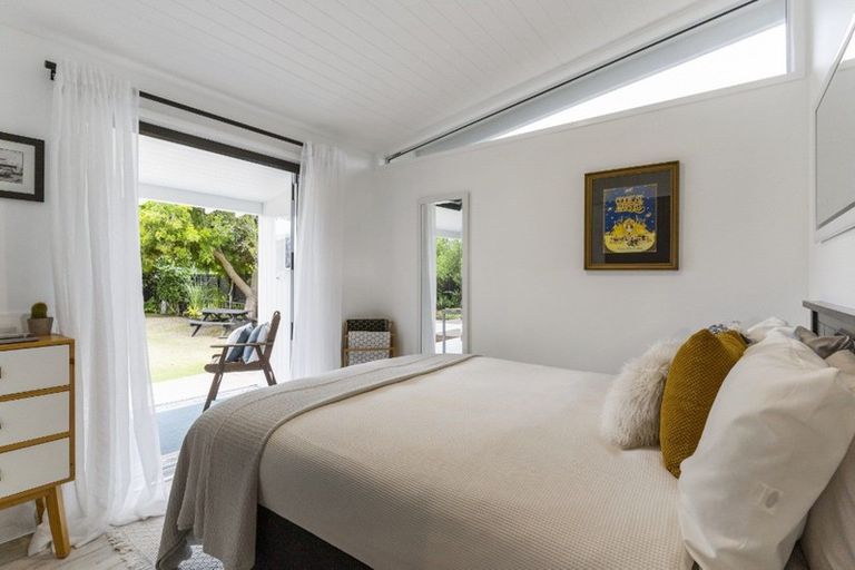 Photo of property in 106 Patuwai Drive, Whangamata, 3620