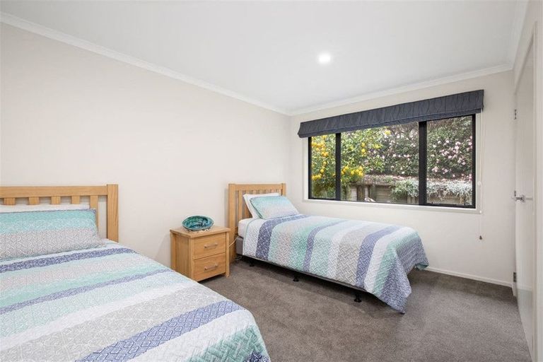 Photo of property in 19 Owens Road, Waiuku, 2123