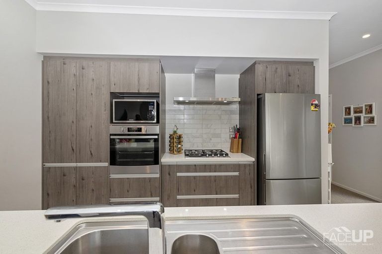 Photo of property in 6 Tuatua Road, Hobsonville, Auckland, 0616