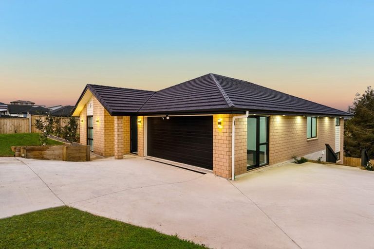 Photo of property in 14 Thomason Crescent, Pokeno, 2402