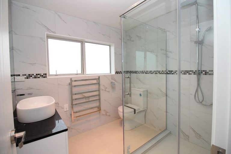 Photo of property in 38a Laurie Avenue, Papakura, 2110