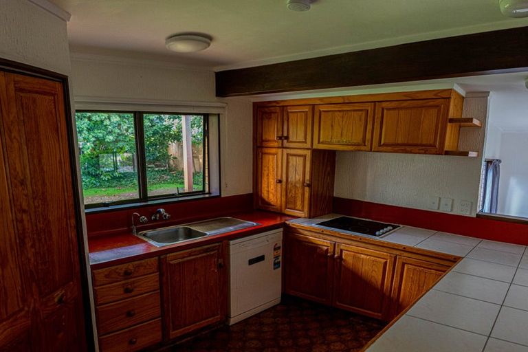 Photo of property in 37 Corinna Street, Welcome Bay, Tauranga, 3112