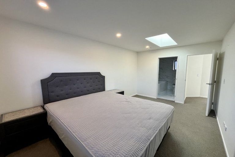 Photo of property in 17/26 Springvale Drive, Fairview Heights, Auckland, 0632