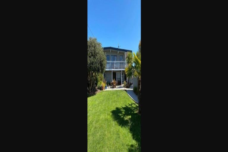 Photo of property in 19 Iwa Street, Mapua, 7005