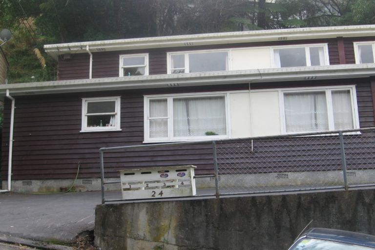 Photo of property in 24f4 Crieff Street, Northland, Wellington, 6012