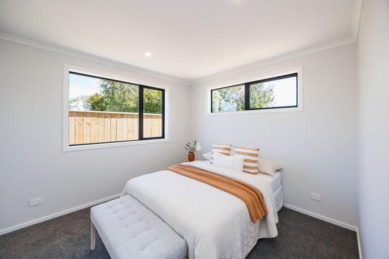Photo of property in 5a Belvedere Crescent, Takaro, Palmerston North, 4412