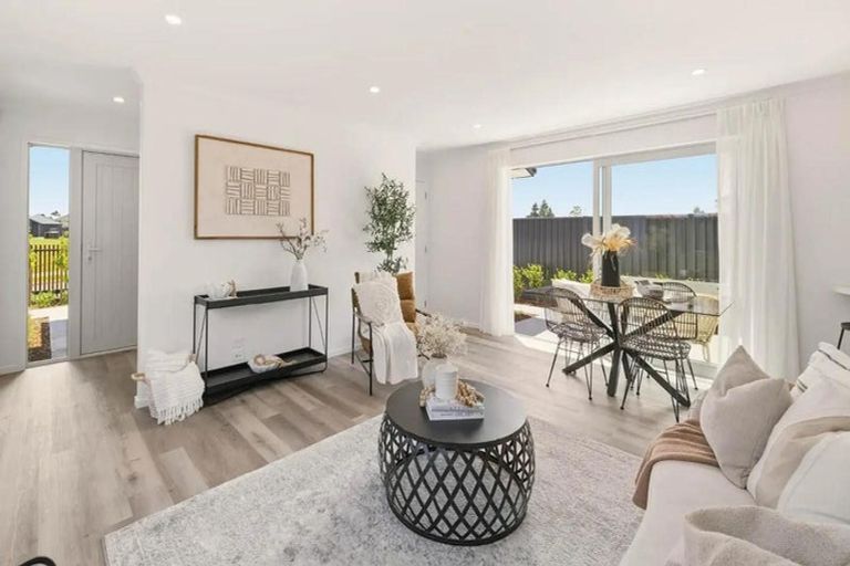Photo of property in 3 Tasker Crescent, Pyes Pa, Tauranga, 3112
