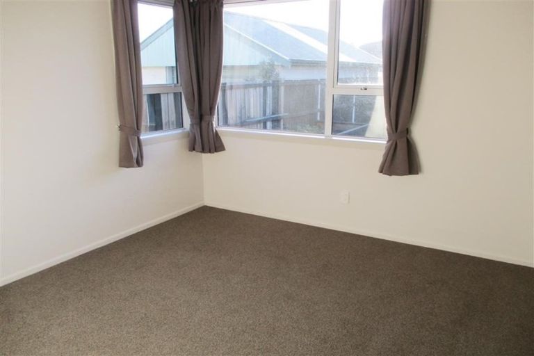 Photo of property in 13 Ruakaka Street, Hornby, Christchurch, 8042