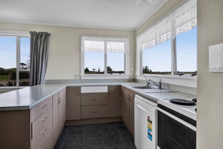 Photo of property in 198 Beaconsfield Road, Midhirst, Stratford, 4394