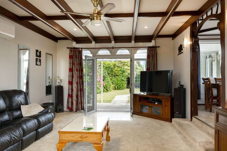 Photo of property in 16 Glover Crescent, Blenheim, 7201