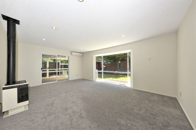 Photo of property in 4 Branston Street, Hornby, Christchurch, 8042