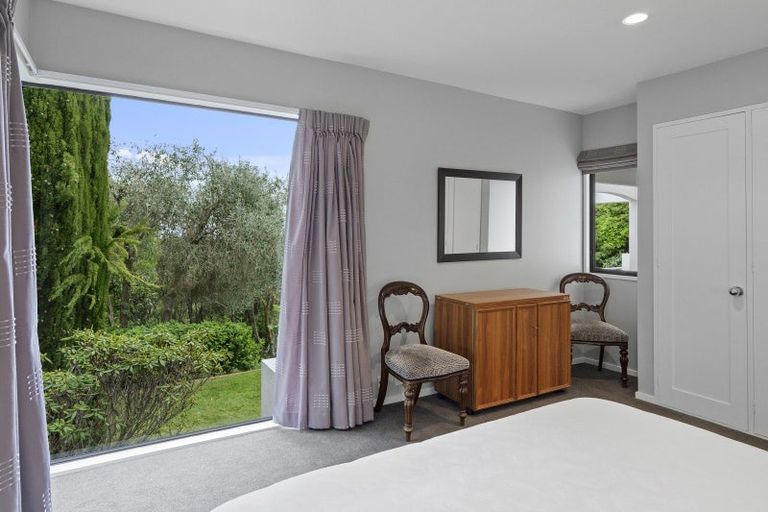 Photo of property in 3 Allom Lane, Cashmere, Christchurch, 8022