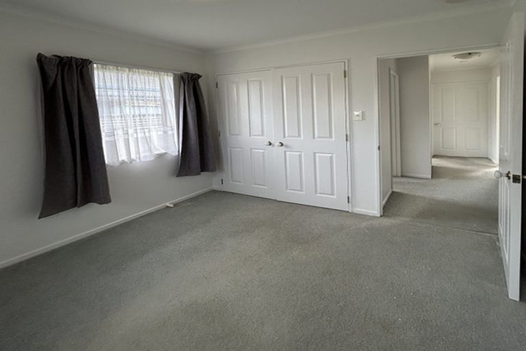 Photo of property in 12 Darimouth Place, Albany, Auckland, 0632