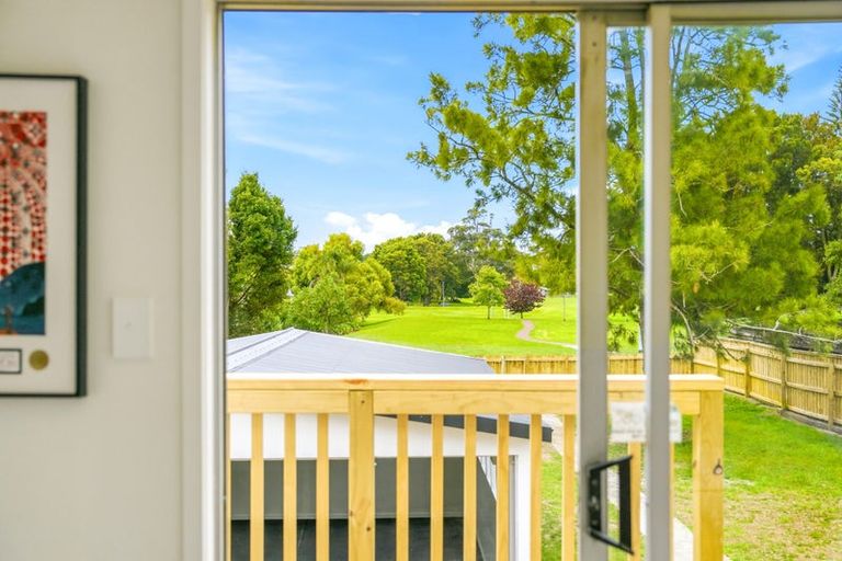 Photo of property in 11 Juniper Road, Sunnynook, Auckland, 0620