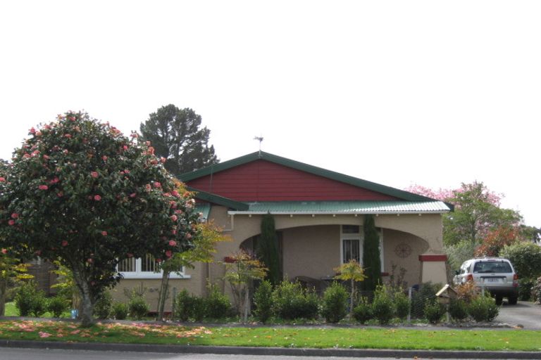 Photo of property in 24 Olivia Street, Stratford, 4332