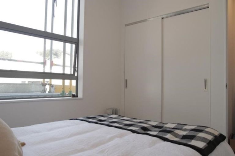Photo of property in 24u7 Princess Terrace, Newtown, Wellington, 6021