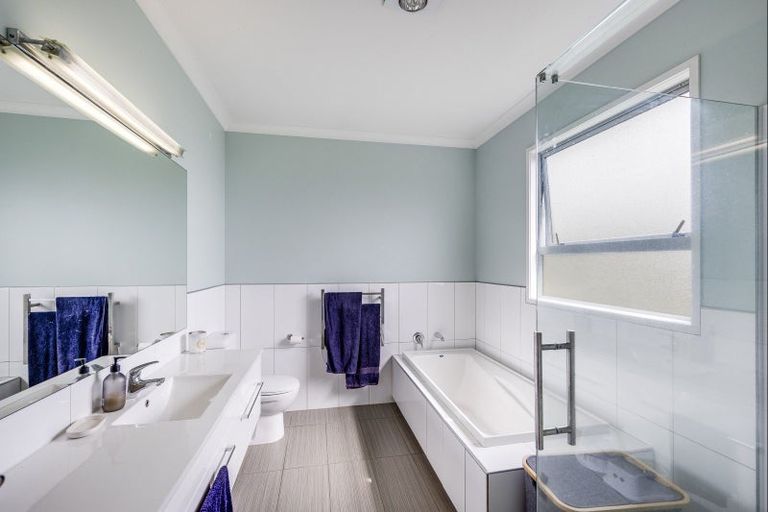 Photo of property in 154b Avondale Road, Greenmeadows, Napier, 4112