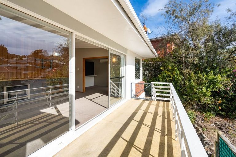 Photo of property in 18 Colquhoun Street, Glenross, Dunedin, 9011