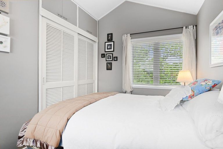 Photo of property in 54 Clyde Road, Ilam, Christchurch, 8041