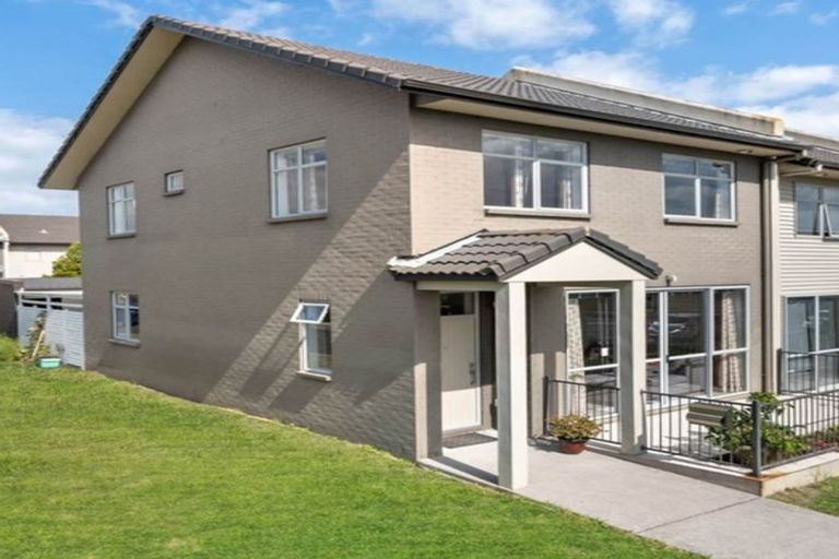 Photo of property in 1 Concepts Way, Flat Bush, Auckland, 2019