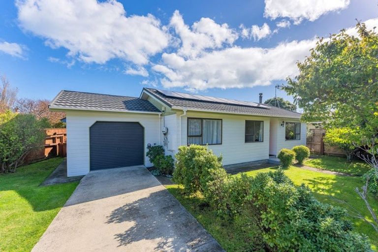 Photo of property in 14a Dale Road, Raumati South, Paraparaumu, 5032