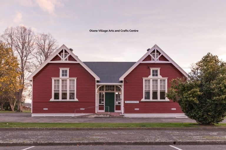 Photo of property in 38a Rochfort Street, Otane, 4202