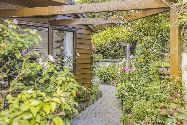 Photo of property in 5 Margaret Street, Wadestown, Wellington, 6012