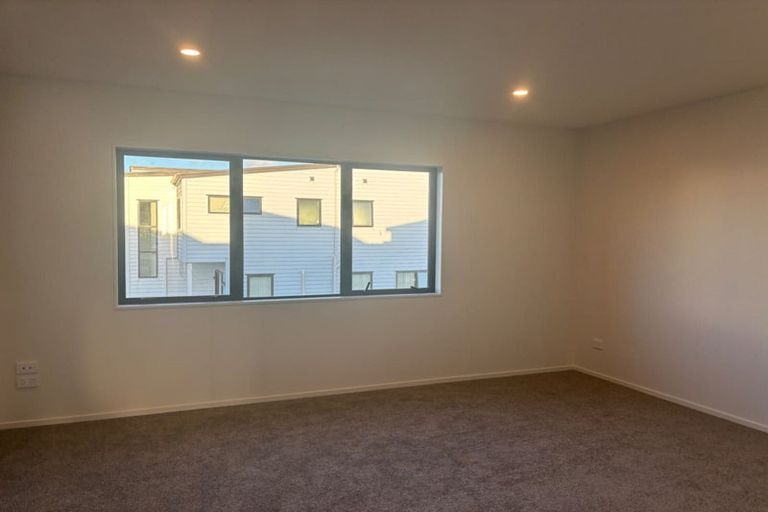 Photo of property in 56 Minhas Road, Papakura, 2110