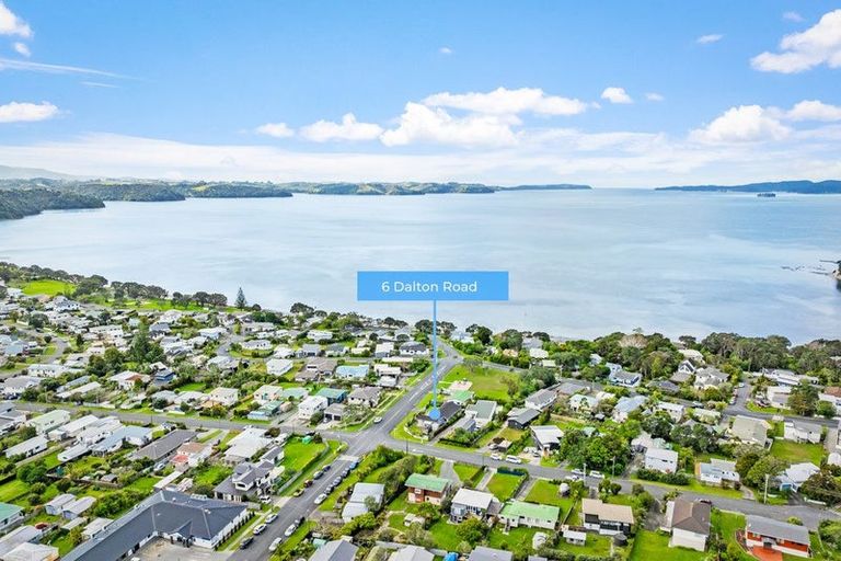 Photo of property in 6 Dalton Road, Snells Beach, 0920