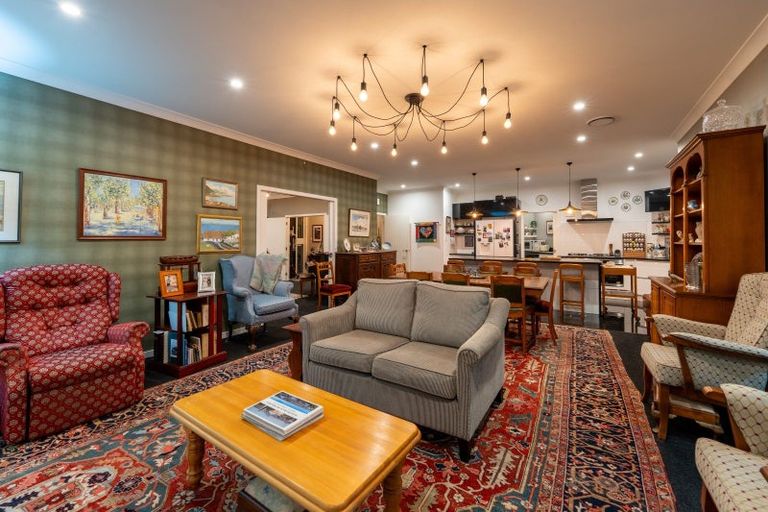 Photo of property in 41 Port Street West, Feilding, 4702