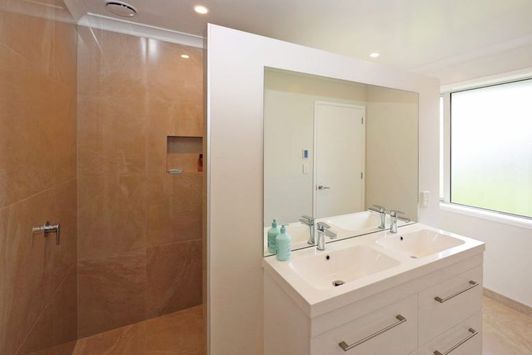 Photo of property in 27 Avoca Drive, Waiareka Junction, Oamaru, 9401