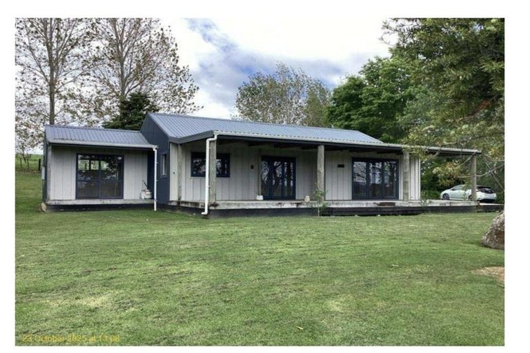 Photo of property in 1053 Pipiwai Road, Ruatangata West, Whangarei, 0176