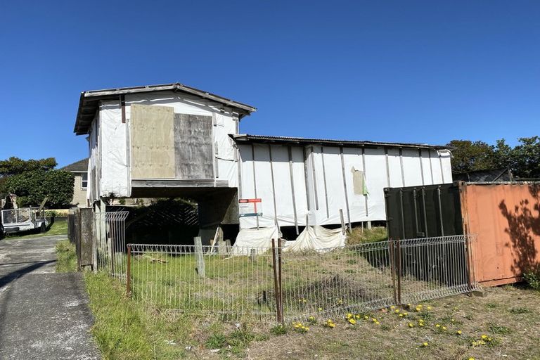 Photo of property in 28a Michael Road, Paraparaumu Beach, Paraparaumu, 5032