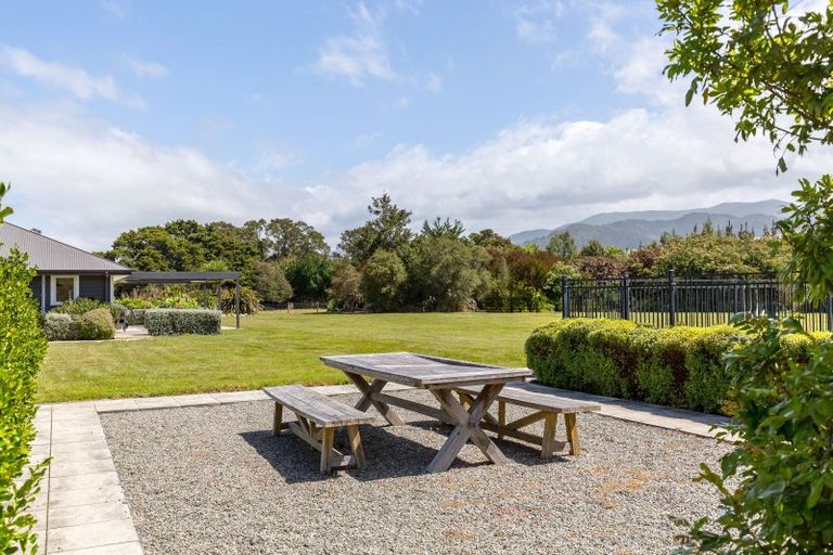 Photo of property in 306a Woodside Road, Woodside, Greytown, 5794