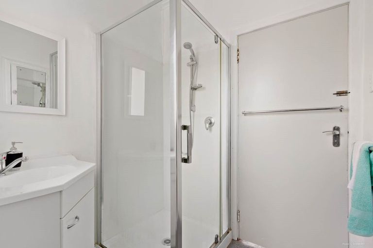 Photo of property in 17a Kereru Street, Henderson, Auckland, 0612