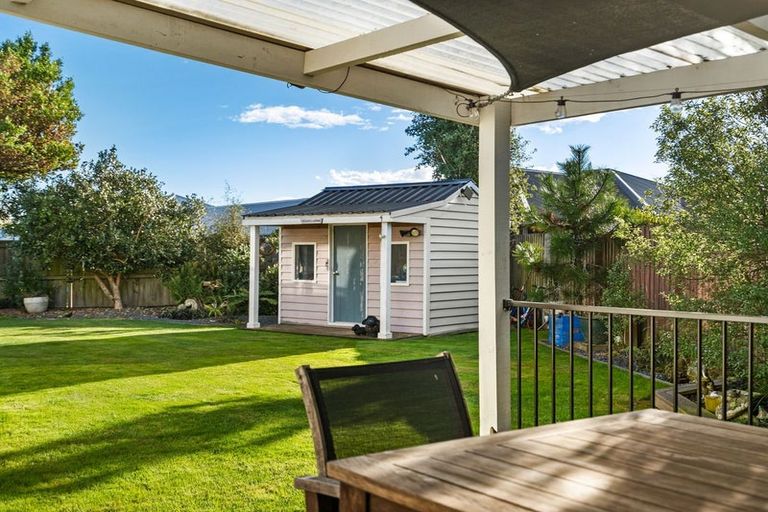 Photo of property in 14 Van Dieman Close, Templeton, Christchurch, 8042