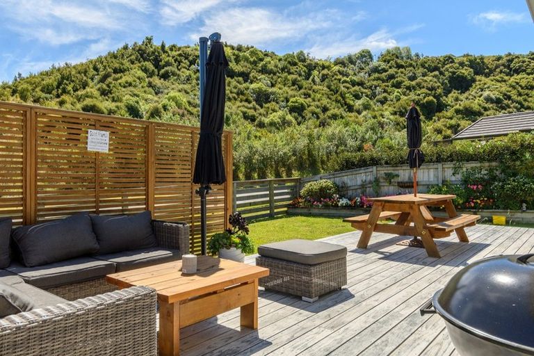 Photo of property in 259 Lakes Boulevard, Pyes Pa, Tauranga, 3112