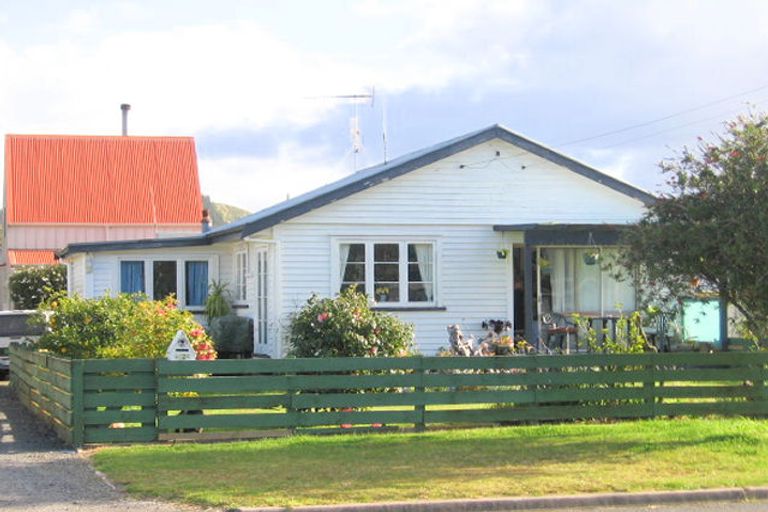 Photo of property in 207a Hetherington Road, Whangamata, 3620