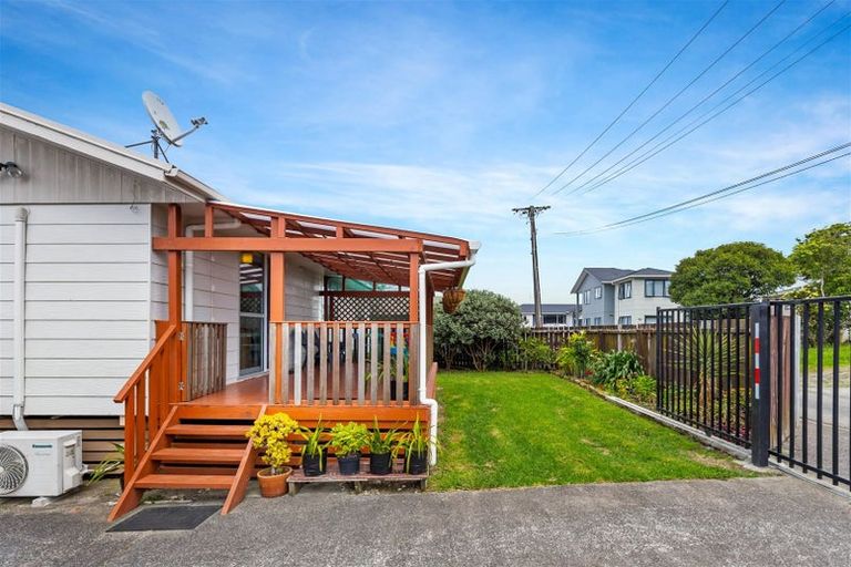 Photo of property in 146a/2 Don Buck Road, Massey, Auckland, 0614